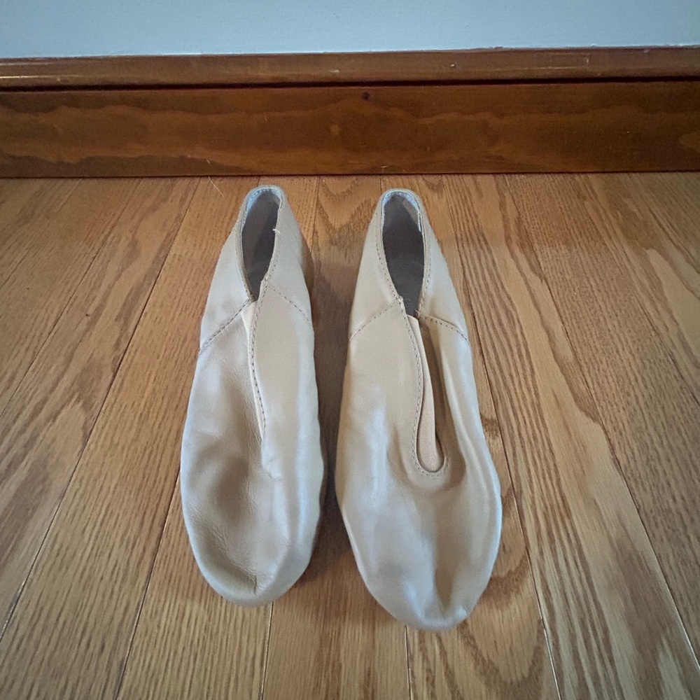 Girls Jazz Shoes Size 4.5